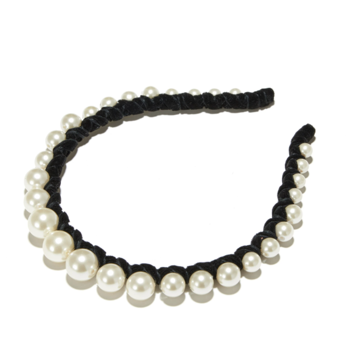 Jet Graduated Pearl Velvet Strand